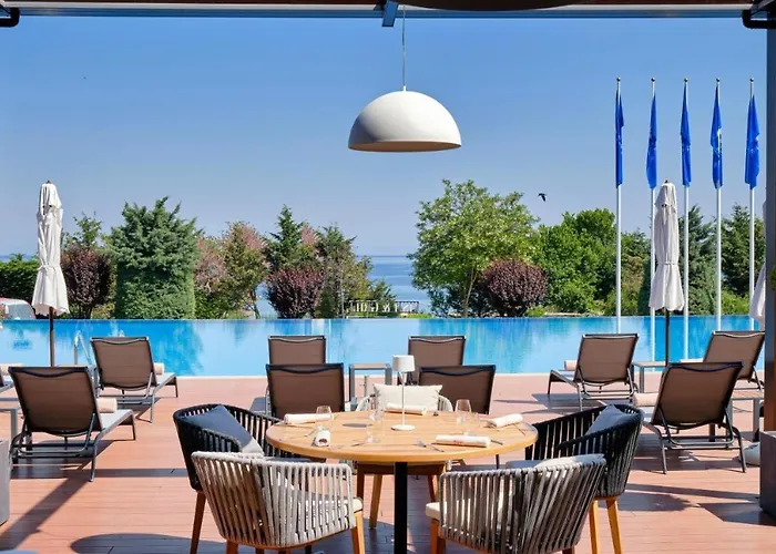 Santa Marina Sea View *