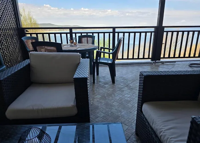 דירה Santa Marina Sea View *