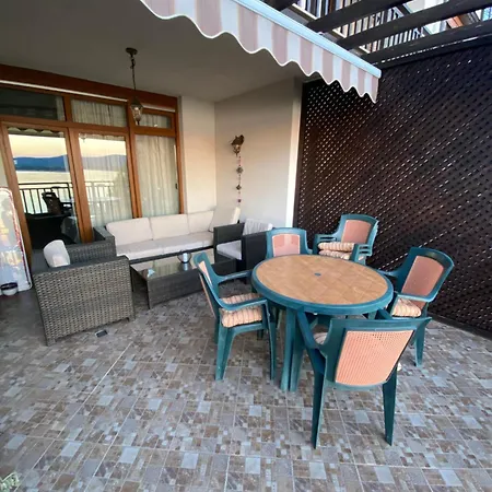 Apartment Santa Marina Sea View